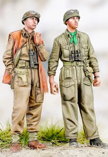 1/35 WWII British Infantry Standing with Lee-Enfield Rifles, 2 Figures, Resin Model Figure Kit, Unassembled and Unpainted