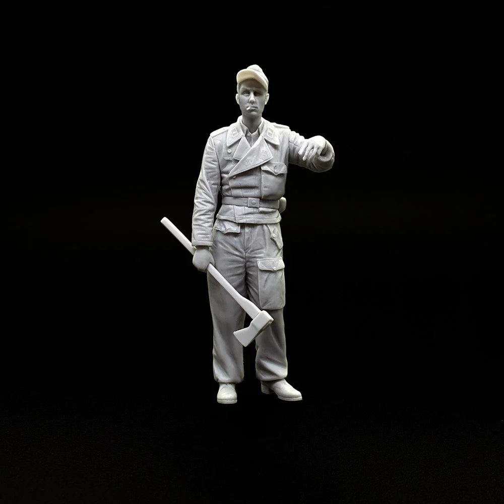 1/35 WWII German WWII Soldier, Resin Model Figure Kit, Unassembled and Unpainted