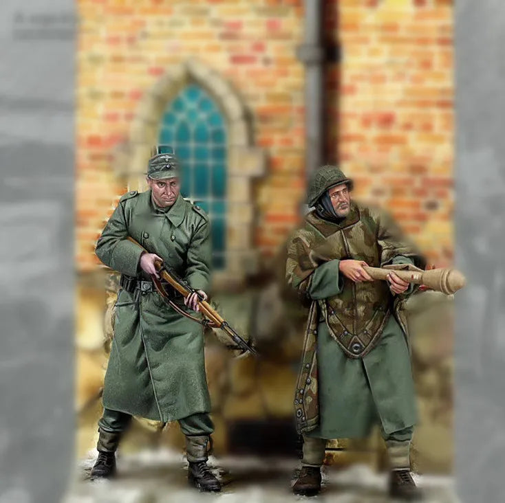 1/35 WWII German Infantry with Rifle and Machine Gunner, 2 Figures, Resin Model Figure Kit, Unassembled and Unpainted