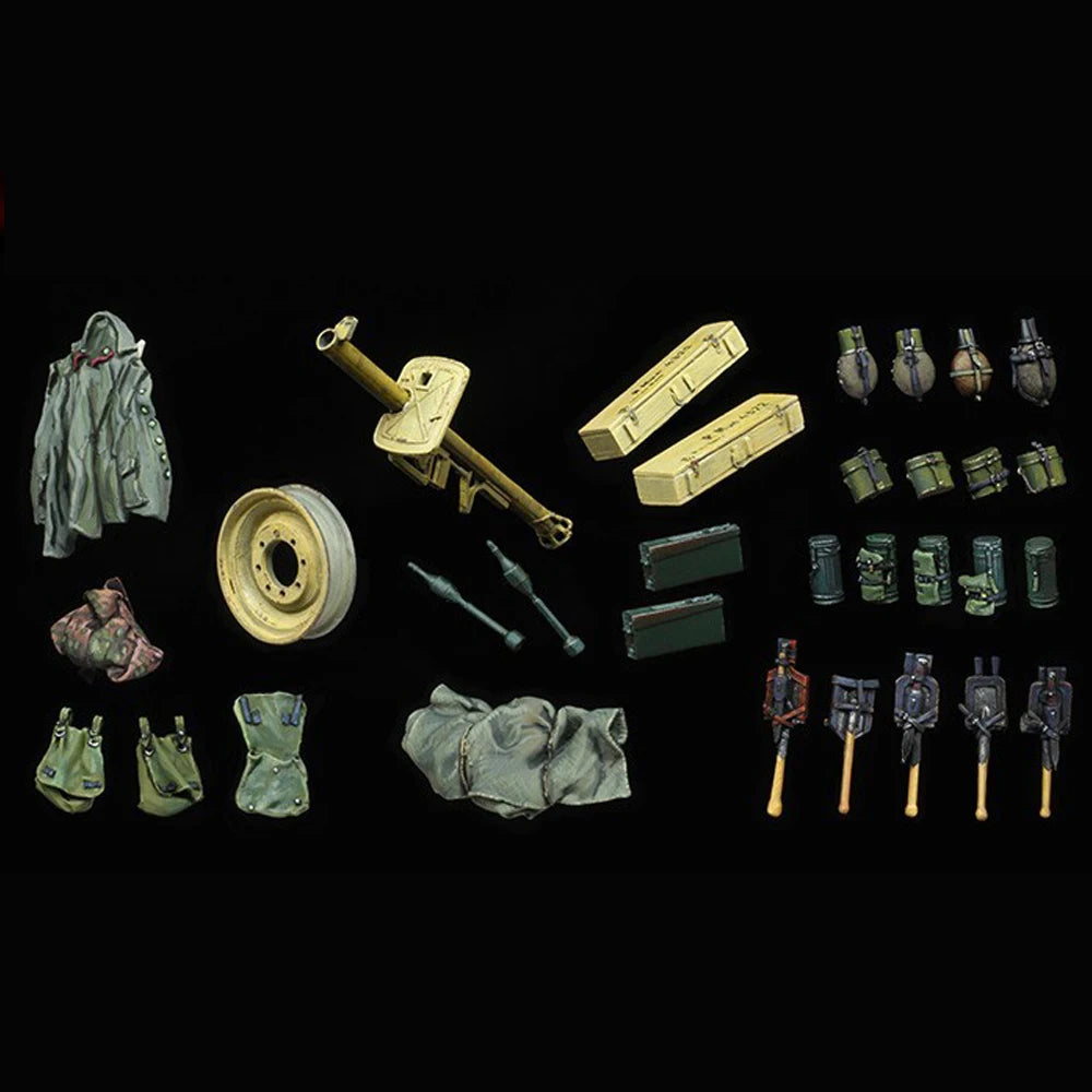 1/35 WWII German Sd.Kfz. 251 Crew Accessories, Resin Model Accessory Kit, Unpainted