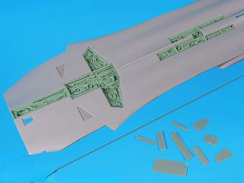 1/48 Cold War F-111 Aardvark Attack Aircraft, Resin Model Aircraft Kit, Unassembled and Unpainted
