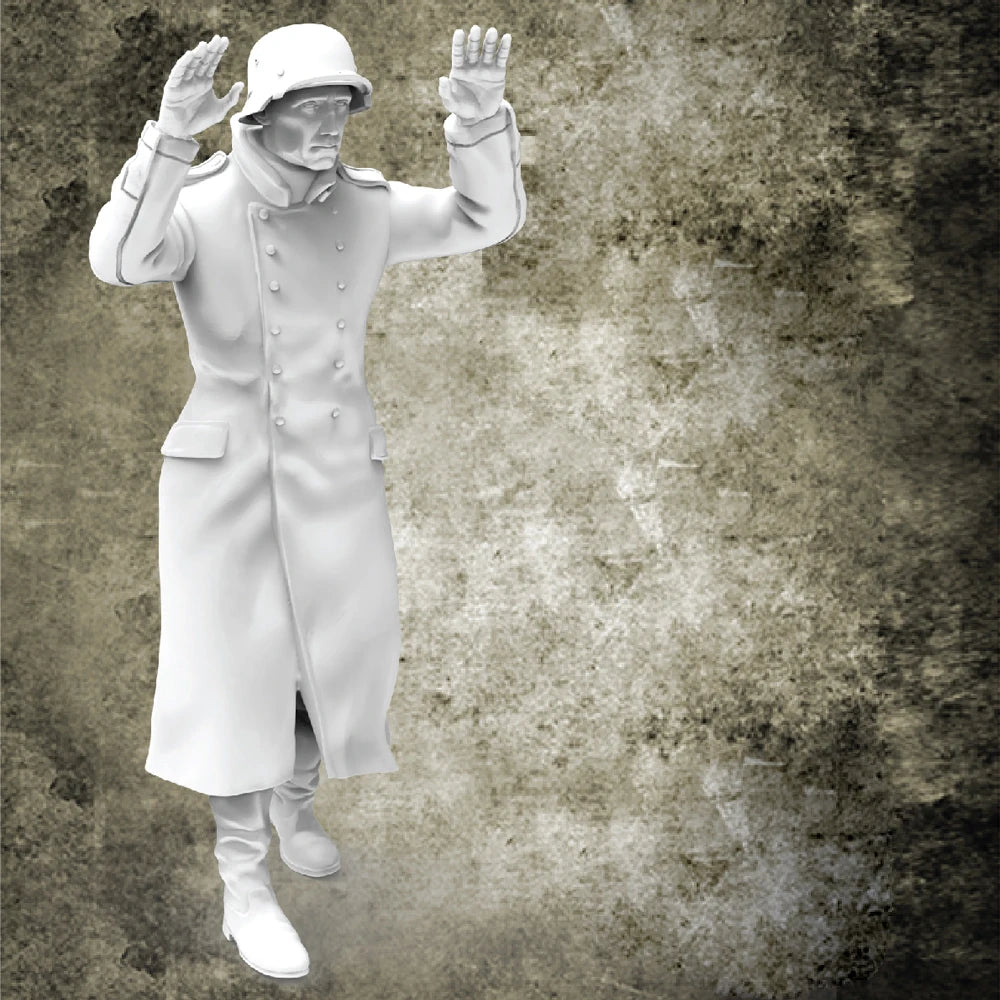 1/35 WWII German Infantryman Surrendering, Resin Model Figure Kit, Unassembled and Unpainted