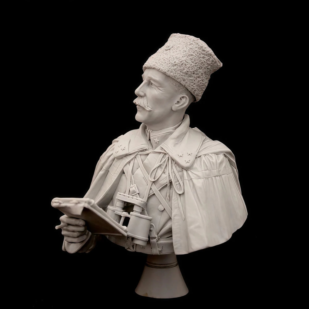 1/10 Napoleonic Officer in Bicorne and Cape, Resin Model Bust Kit, Unassembled and Unpainted
