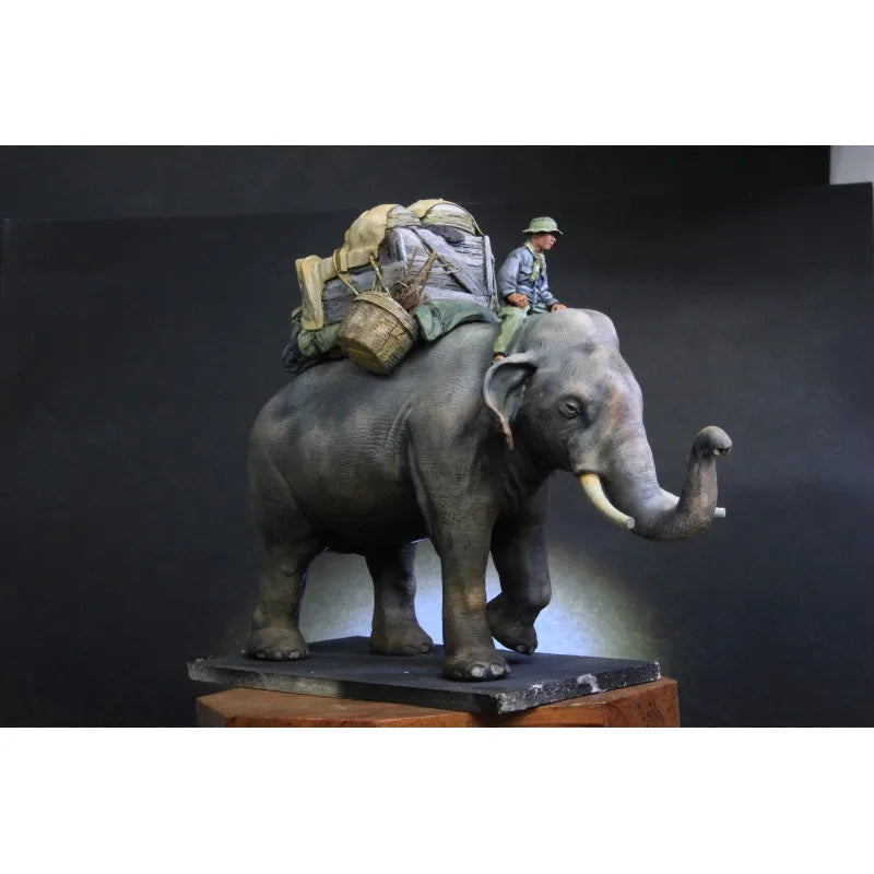 1/35 Vietnam War Soldiers with Elephants, 5 Figures, Resin Model Diorama Kit, Unassembled and Unpainted