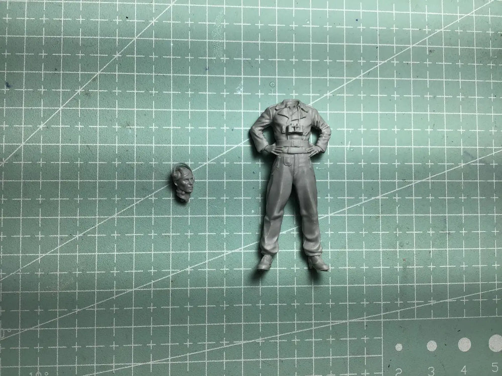 1/35 WWII German Soldier in 1930s Uniform, Resin Model Figure Kit, Unassembled and Unpainted