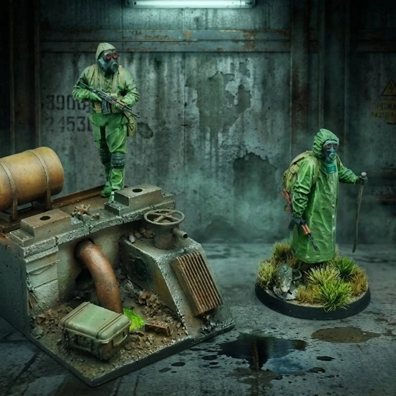 1/35 Modern CBRN Anti-Biochemical Soldiers Team, 2 Figures, Resin Model Figure Kit, Unassembled and Unpainted