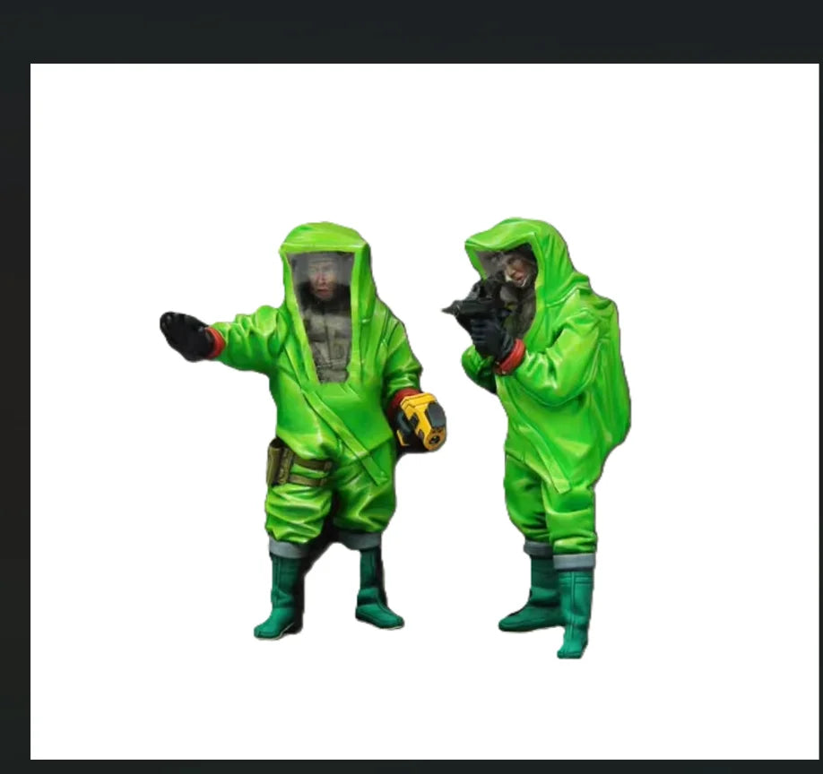 Modern CBRN Soldiers, 2 Figures, Resin Model Figure Kit, Unassembled and Unpainted
