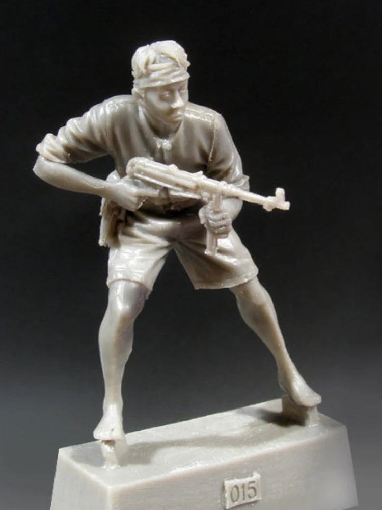 1/35 Vietnam War Fighter, Resin Model Figure Kit, Unassembled and Unpainted
