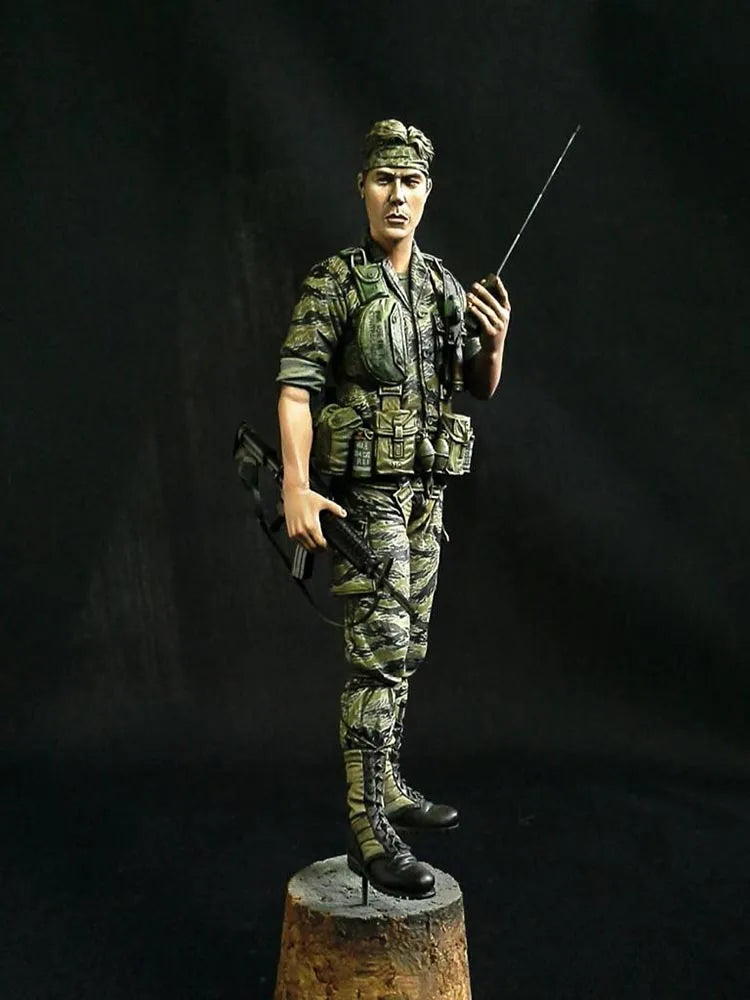 111mm Vietnam War Soldier, Resin Model Figure Kit, Unassembled and Unpainted