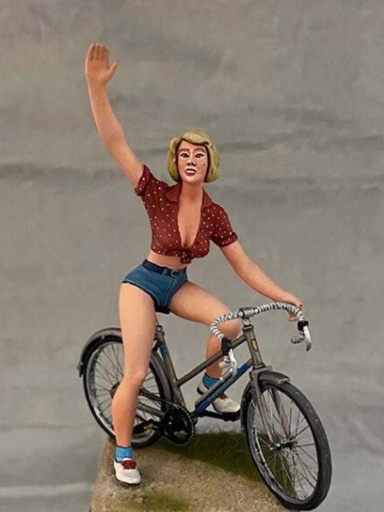 1/22 Female Pinup, Resin Model Figure Kit, Unassembled and Unpainted