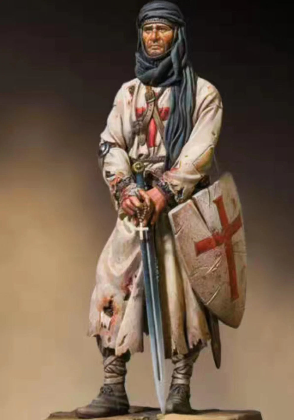 90mm Medieval Crusader Knight in Red Cross Surcoat, Resin Model Figure Kit, Unassembled and Unpainted