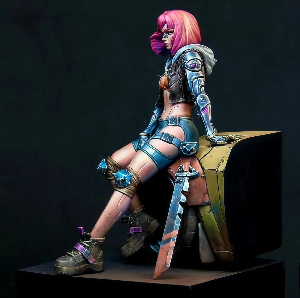 Cyberpunk Female Warrior — 1/24 Resin Figure