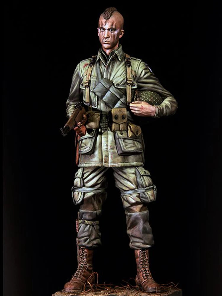 1/9 Vietnam War US 82nd Airborne Paratrooper, Resin Model Figure Kit, Unassembled and Unpainted