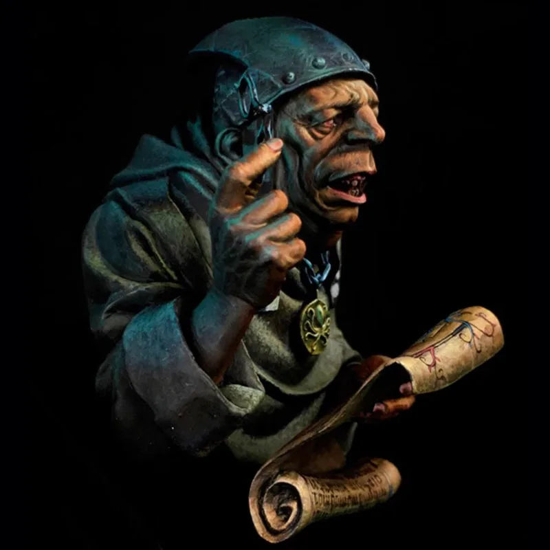 1/12 WWI Soldier Caricature with Tattoos, Resin Model Bust Kit, Unassembled and Unpainted