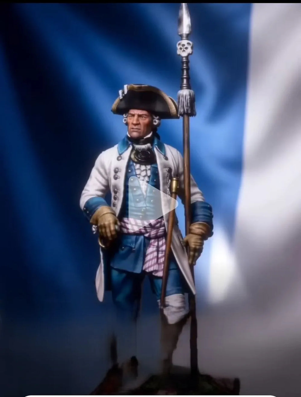 1/24 Napoleonic French Officer in White Coat with Bayonetted Musket, Resin Model Figure Kit, Unassembled and Unpainted