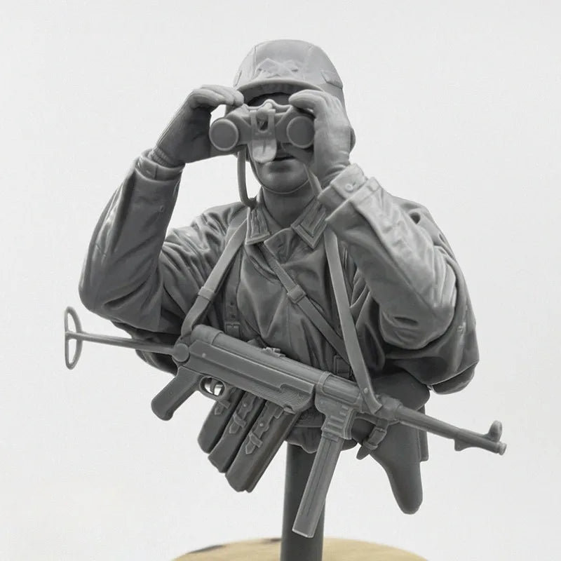 1/10 WWII German Field Commander, Resin Model Bust Kit, Unassembled and Unpainted