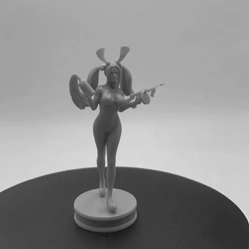 1/24 Demon Horned Anime Girl with Wings, Resin Model Figure Kit, Anime Theme, Unassembled and Unpainted