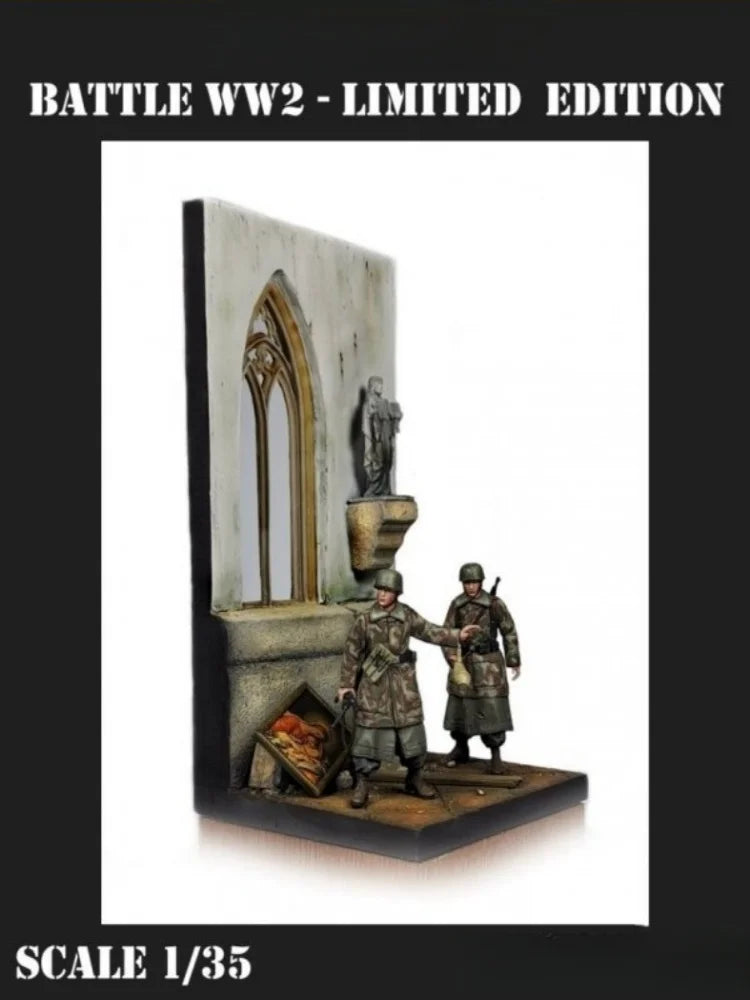 1/35 WWII Soldiers in Gothic Cathedral, 2 Figures, Resin Model Diorama Kit, Unassembled and Unpainted