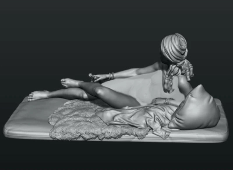 1/24 Classical Style Reclining Female, Resin Model Figure Kit, Unassembled and Unpainted
