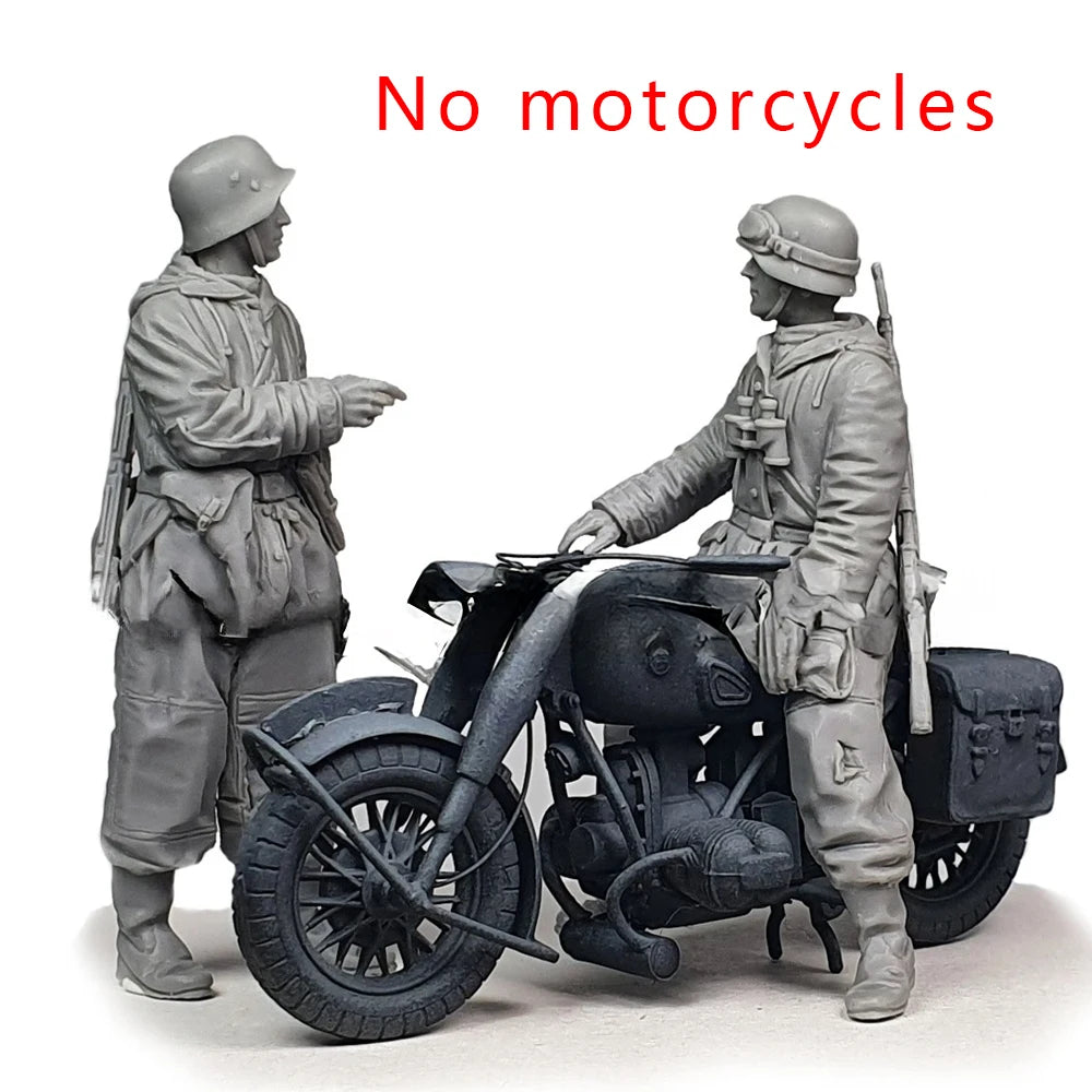 1/35 WWII Motorcycle Patrol, 2 Figures, Resin Model Figure Kit, Unassembled and Unpainted