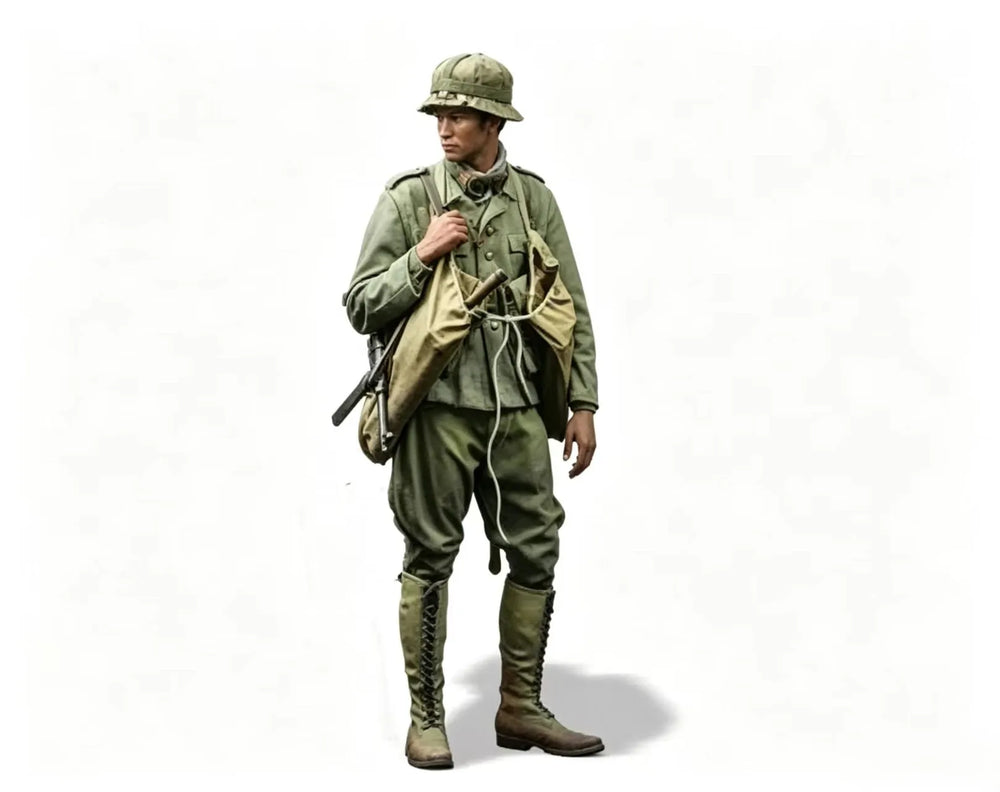 1/16 WWI Soldier in Combat Uniform, Resin Model Figure Kit, Unassembled and Unpainted