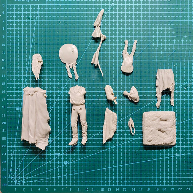 1/24 Goblin Warrior, Resin Model Figure Kit, Fantasy Theme, Unassembled and Unpainted