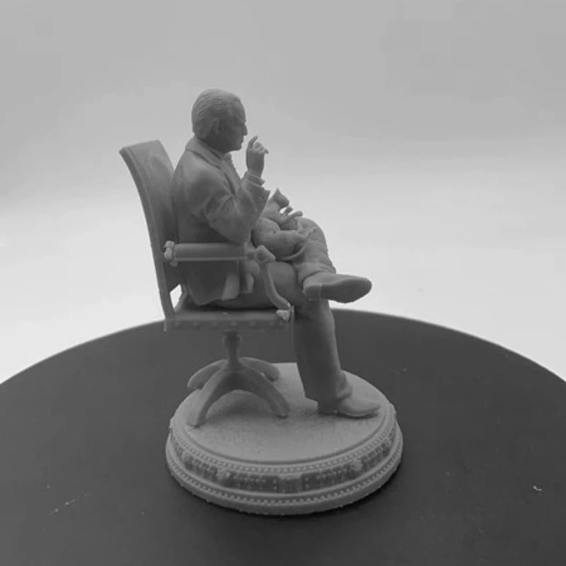 1/24 Modern Godfather Marlon Brando, Resin Model Figure Kit, Unassembled and Unpainted