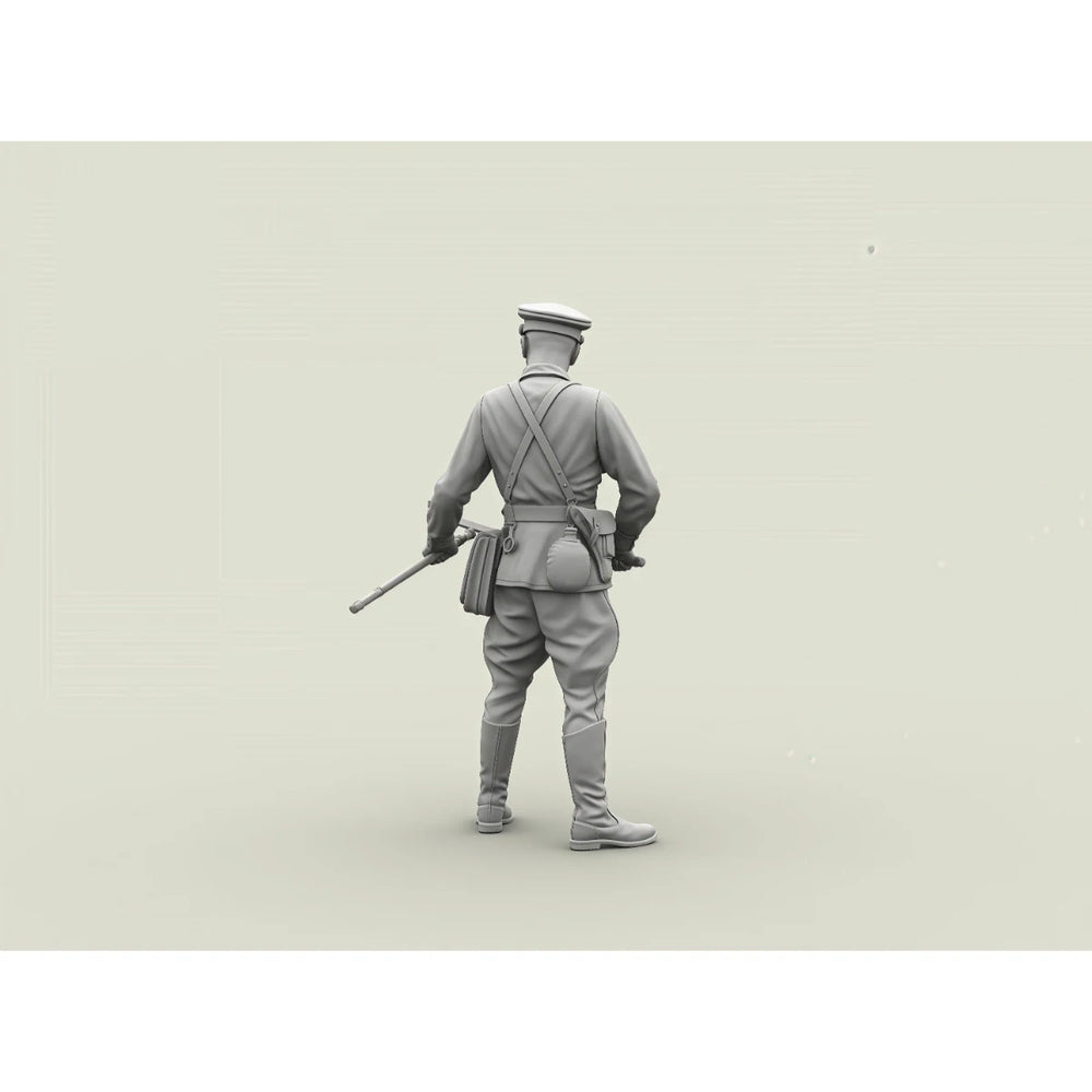 1/35 WWII Soviet Red Army Captain, Resin Model Figure Kit, Unassembled and Unpainted