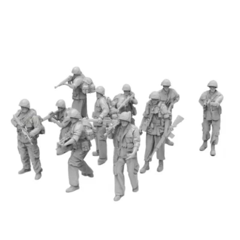 1/35 Modern Tactical Squad with Assault Rifles, 12 Figures, Resin Model Figure Kit, Unassembled and Unpainted