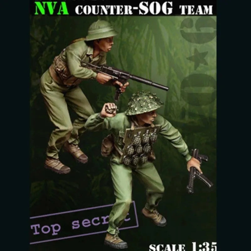 1/35 Vietnam War NVA Soldiers Combat, 2 Figures, Resin Model Figure Kit, Unassembled and Unpainted