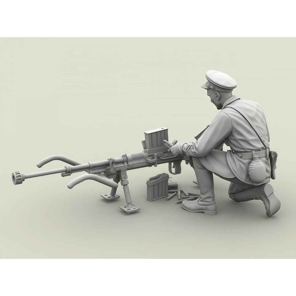 1/35 WWII Red Army Anti-Tank Rifleman, Resin Model Figure Kit, Unassembled and Unpainted