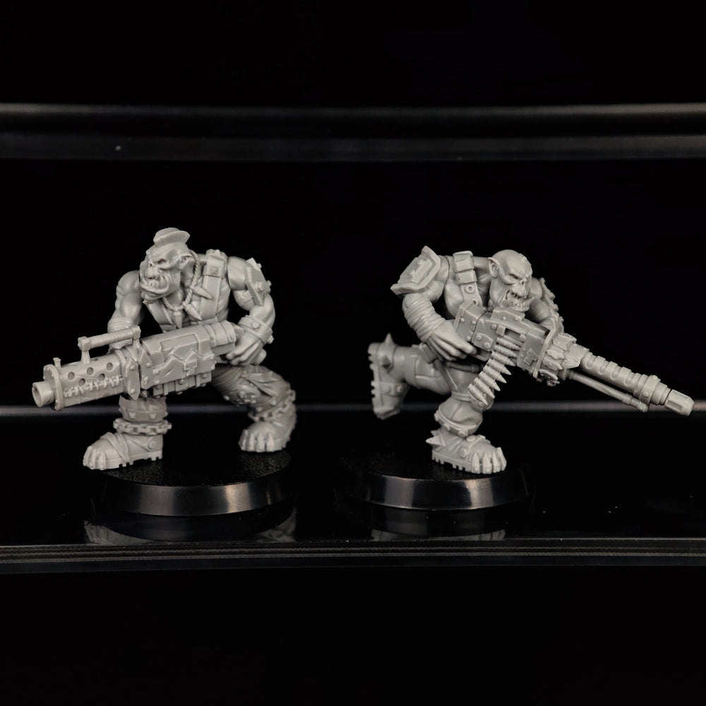 32mm Grimdark Ork Warriors Squad, 16 Figures, Resin Model Figure Kit, Sci-Fi Theme, Unassembled and Unpainted