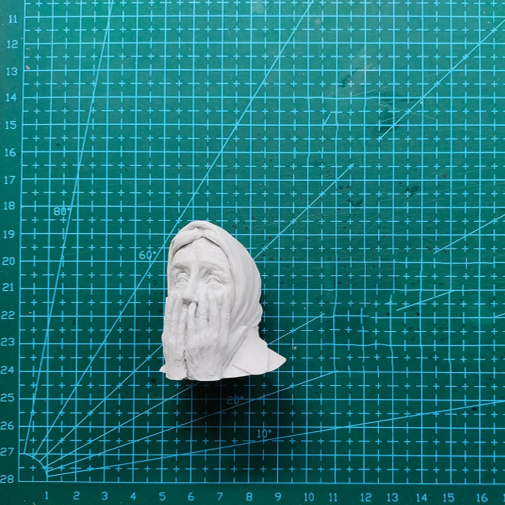 1/10 Dark Fantasy Undead, Resin Model Bust Kit, Fantasy Theme, Unassembled and Unpainted