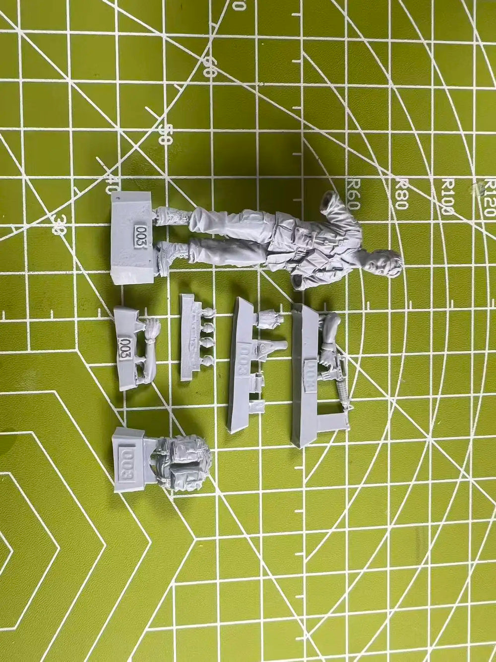 1/35 Modern US Sergeant Tactical Combat, Resin Model Figure Kit, Unassembled and Unpainted