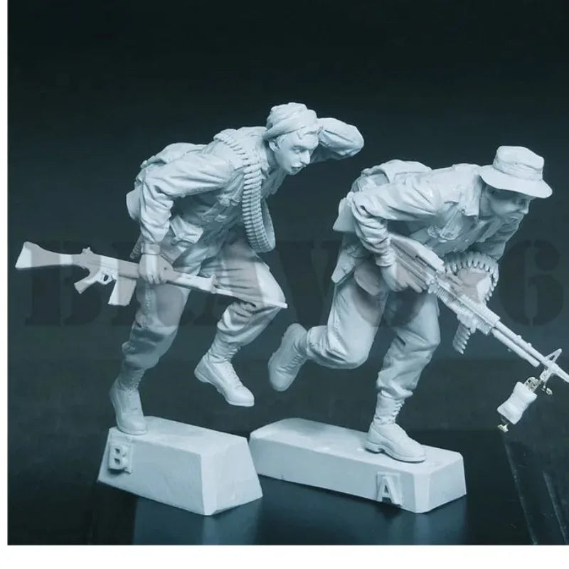 1/35 WWII Allied Infantry Combat, 5 Figures, Resin Model Figure Kit, Unassembled and Unpainted