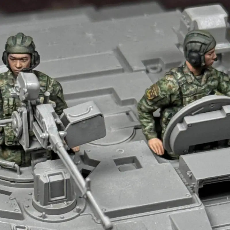 1/35 Modern Tank Crew, 6 Figures, Resin Model Vehicle Kit, Unassembled and Unpainted