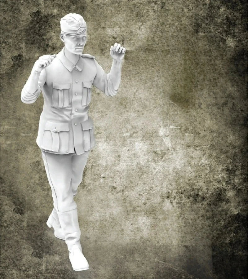 1/35 WWII German Prisoner, Resin Model Figure Kit, Unassembled and Unpainted