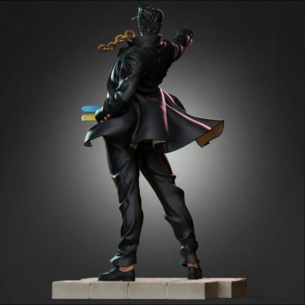 Commander in Crown with Golden Staff, Resin Model Figure Kit, Fantasy Theme, Unassembled and Unpainted