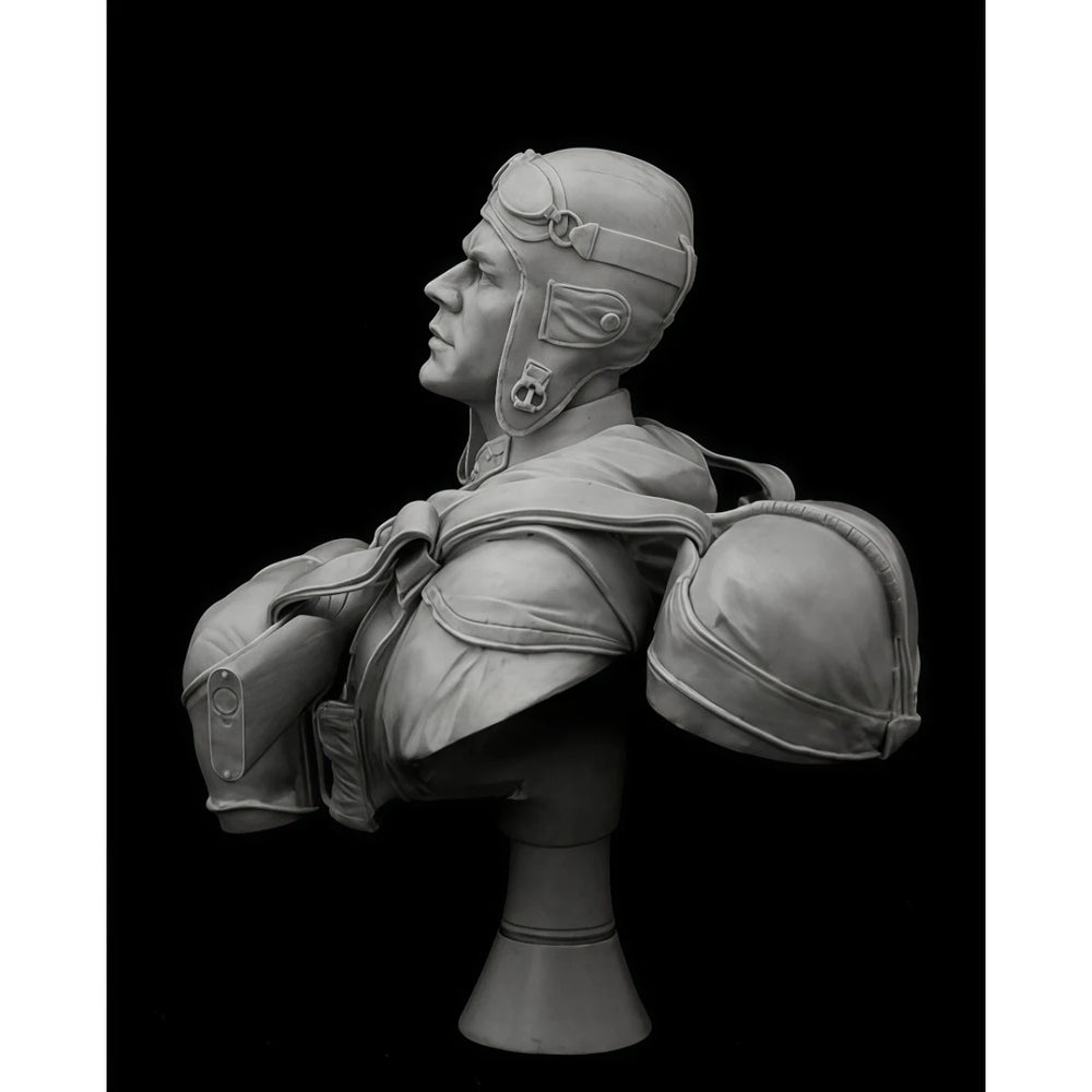 1/10 Cold War Soviet Paratrooper, Resin Model Bust Kit, Unassembled and Unpainted