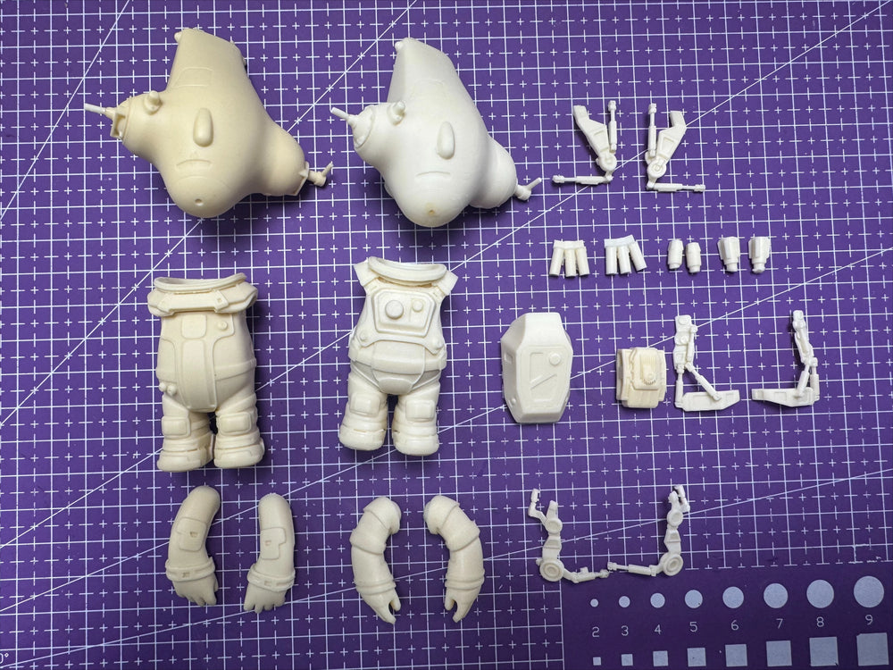 Chibi Double Mecha Robot, Resin Model Figure Kit, Sci-Fi Theme, Unassembled and Unpainted