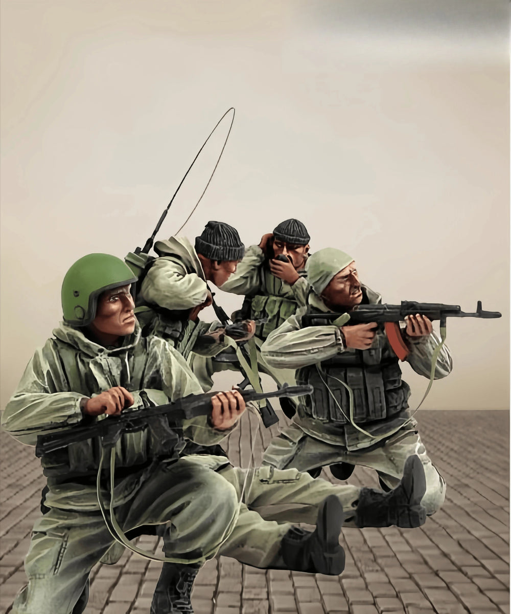 1/35 Modern Combat Squad Advancing, 5 Figures, Resin Model Figure Kit, Unassembled and Unpainted