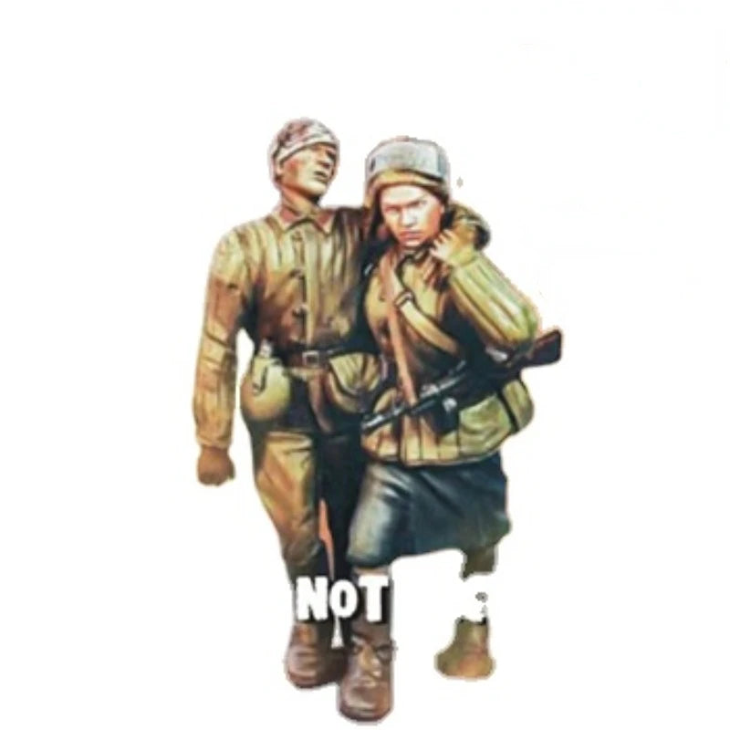 1/35 WWII Soviet Infantry Supporting Wounded, 2 Figures, Resin Model Figure Kit, Unassembled and Unpainted