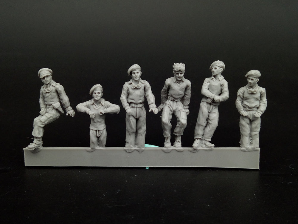 1/72 Modern British Armored Forces, 6 Figures, Resin Model Figure Kit, Unassembled and Unpainted