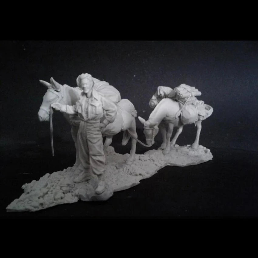 1/35 Napoleonic Cavalry & Supply Train, 6 Figures, Resin Model Diorama Kit, Unassembled and Unpainted