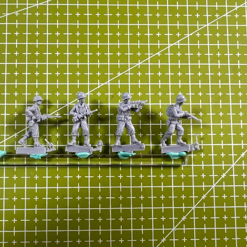 1/72 Modern US Infantry, 9 Figures, Resin Model Figure Kit, Unassembled and Unpainted