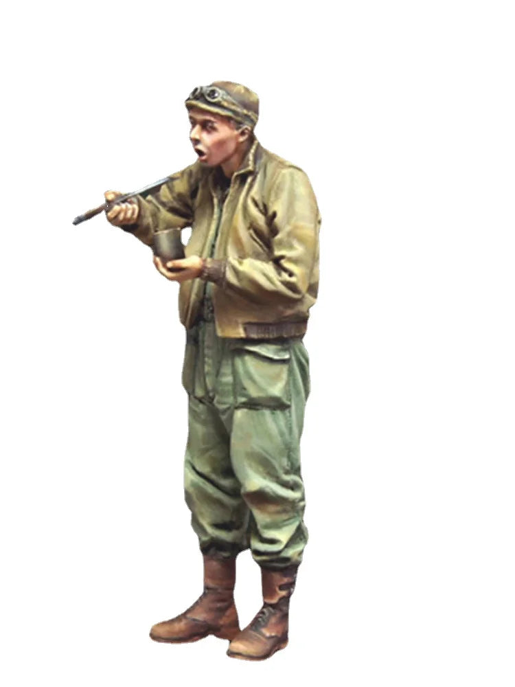 1/35 WWII US Infantry in Overseas Cap with Rifle, Resin Model Figure Kit, Unassembled and Unpainted