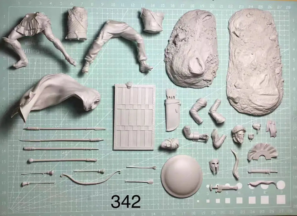 1/24 Warriors with Base, 4 Figures, Resin Model Diorama Kit, Fantasy Theme, Unassembled and Unpainted