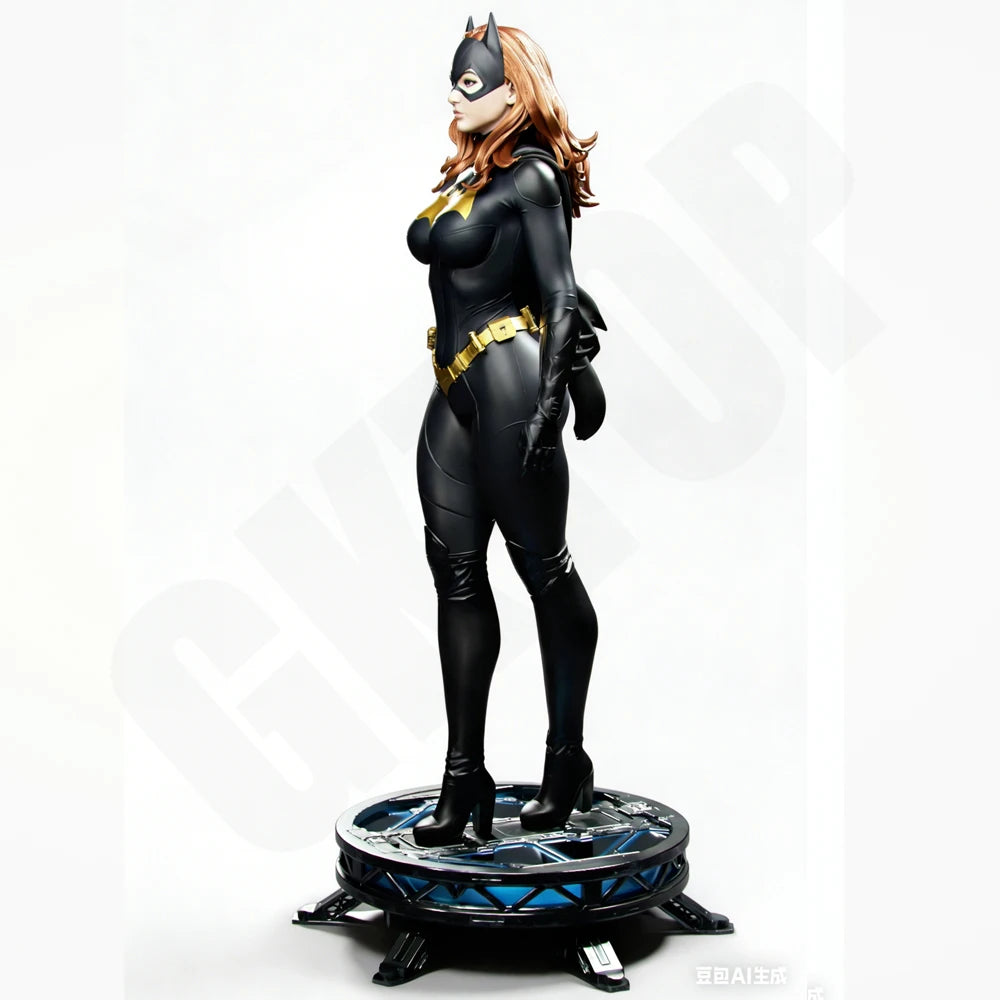 1/24 Female Guardian with Bat Mask, Resin Model Figure Kit, Fantasy Theme, Unassembled and Unpainted