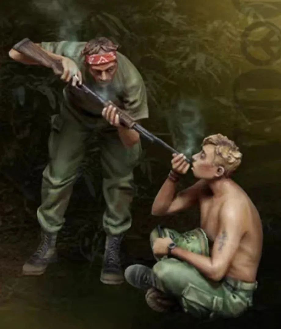 1/35 Modern Undead Military Soldiers, 2 Figures, Resin Model Figure Kit, Unassembled and Unpainted