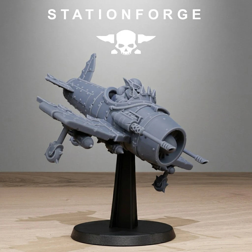 Ork Fighter, 6 Figures, Resin Model Aircraft Kit, Sci-Fi Theme, Unassembled and Unpainted